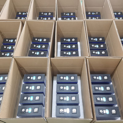 280Ah Lifepo4 Bateria Prismática Célula de Lítio 3.2V 280Ah 300Ah 310Ah 320Ah Bateria