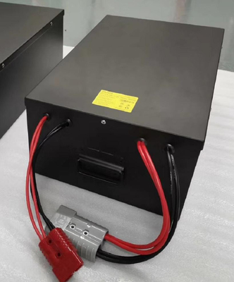 Baterias de armazenamento solar LiFePo4 de 48 V a 300 Ah para sistemas de energia solar